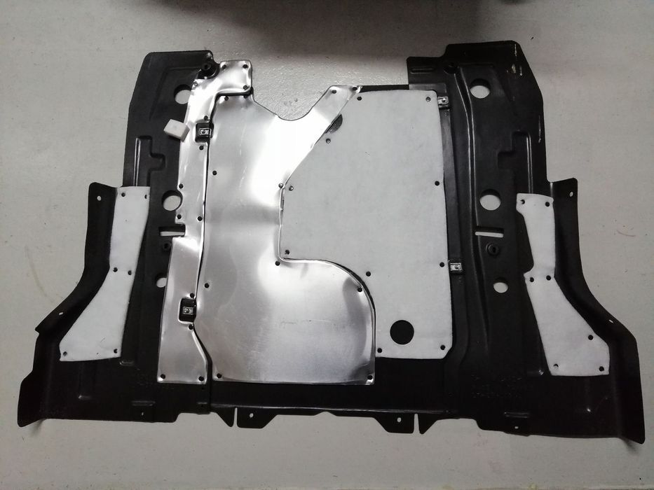 Resguardo plástico do motor Opel Insignia e Astra J Zafira C NOVO