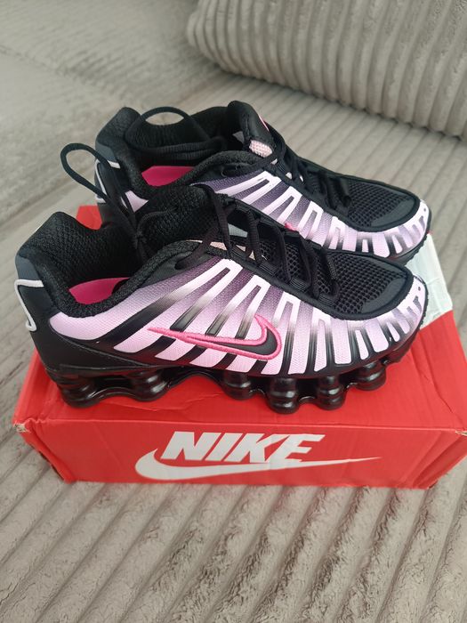 Nowe buty Nike shox r.38