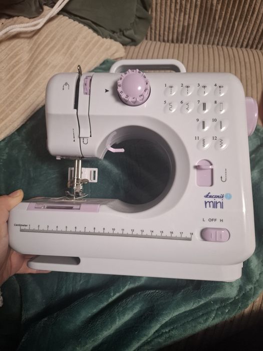 Maszyna do szycia łucznik mini