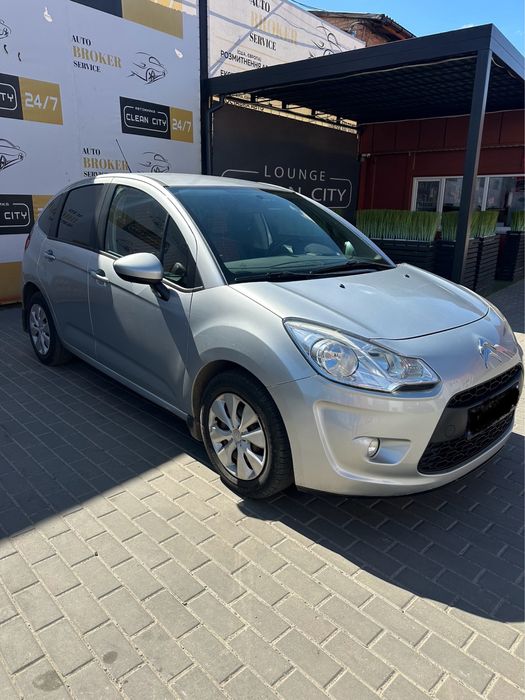 Оренда прокат авто лафет Flat out