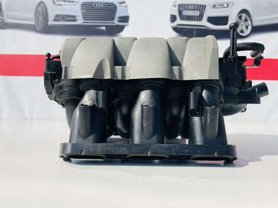 Впускний Колектор Audi A6 C6 2.4 BDW Впускной A6529358 Авторозборка