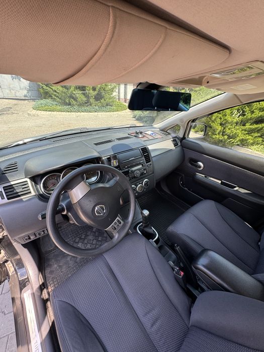 Ниссан тиида, Nissan tiida 2008