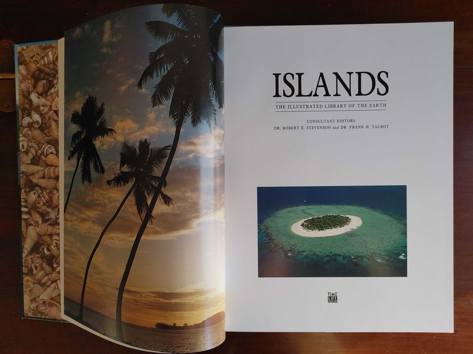 The Illsutrated Library of the Earth - Mountais, Oceans, Islands