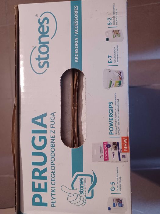 Płytki cegłopodobne z fugą PERUGIA