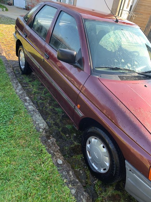 Ford Escort CL 1.3cc