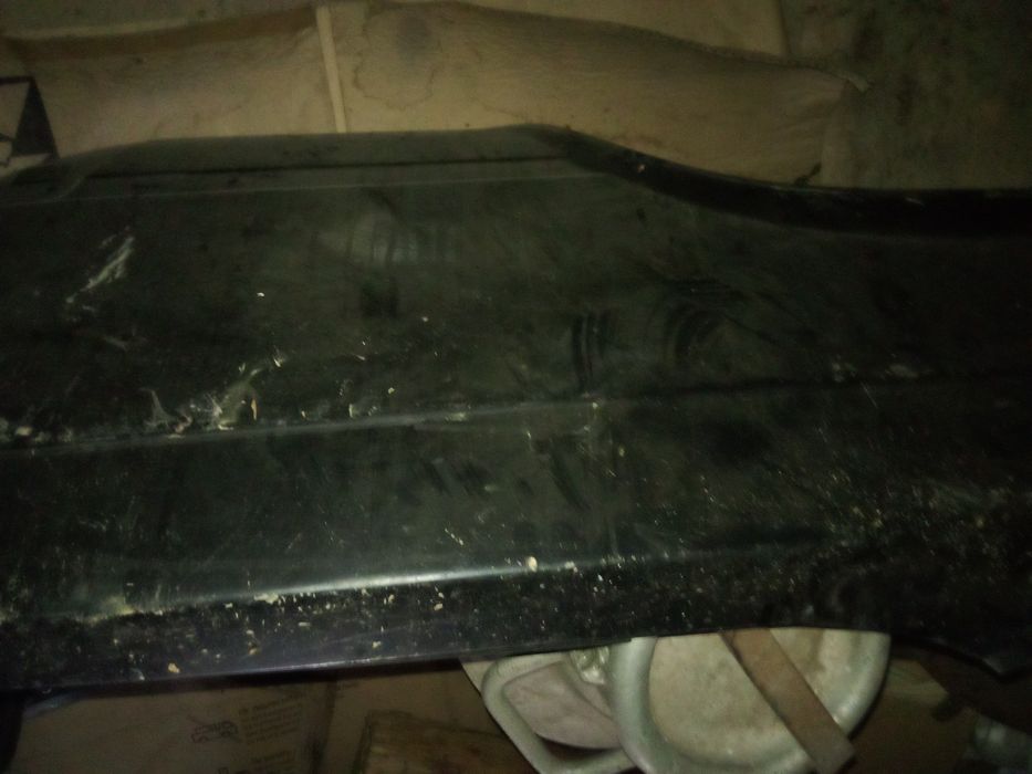 Крило на 2105новое