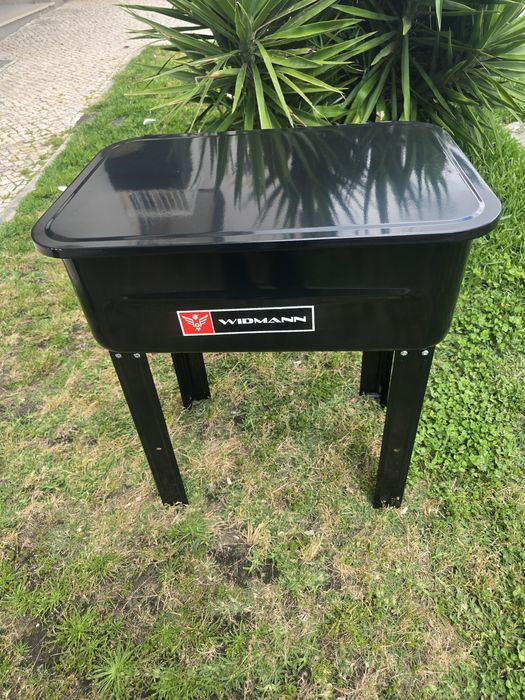 Máquina de lavar peças nova