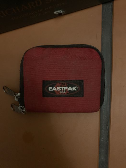 Carteira eastpak