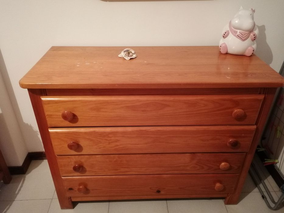 Vendo mobília de quarto completa