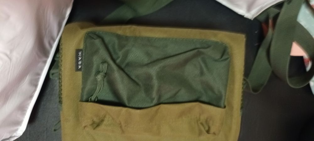 Lancheiras verde tropa novas muito práticas e leves modelo unisexo