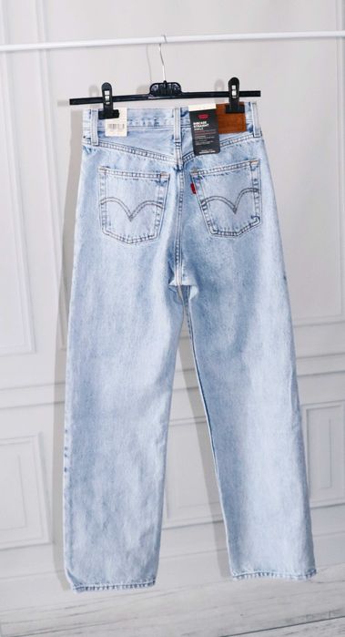 Nowe spodnie damskie jeansy Levi's 'Ribcage Straight Ankle' r. 24
