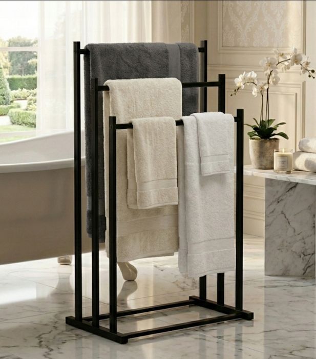 Stojak Łazienkowy na Ręczniki Wieszak Stojący Słupek 3 Ramienny