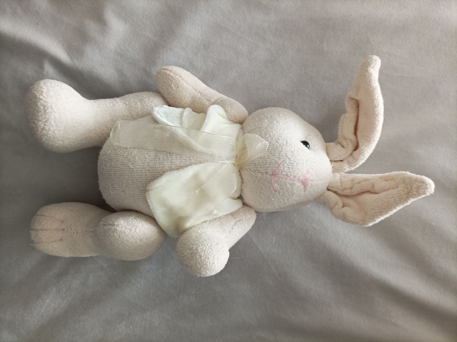 Coelho de peluche