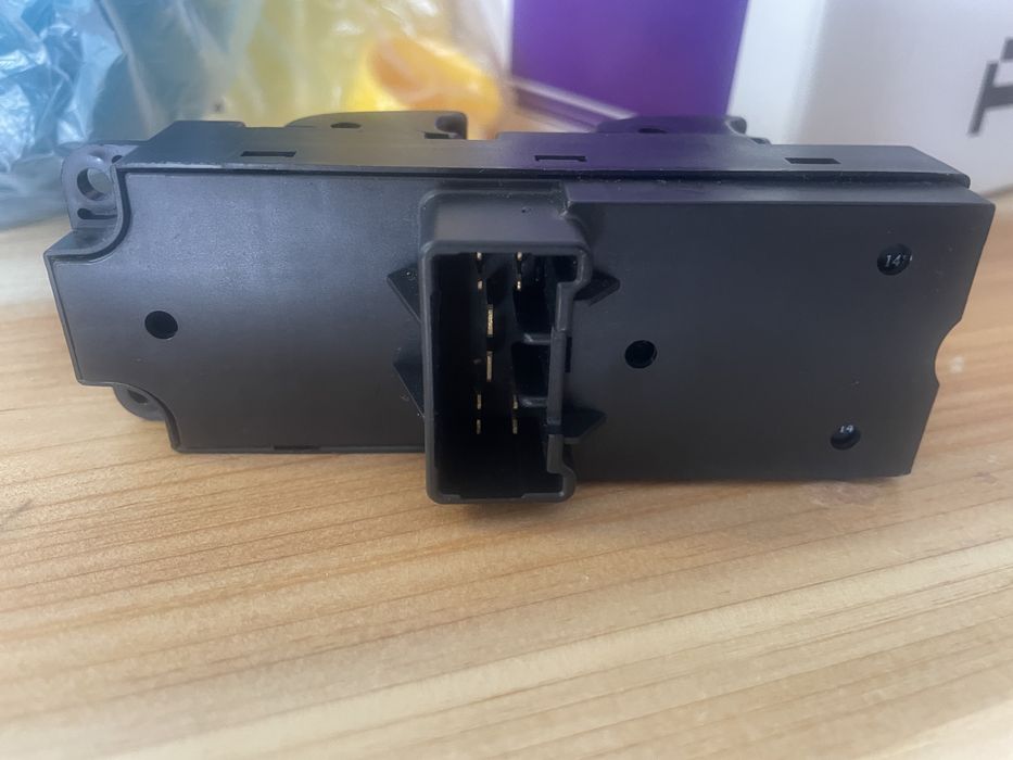 Botão Vidros Mazda 3