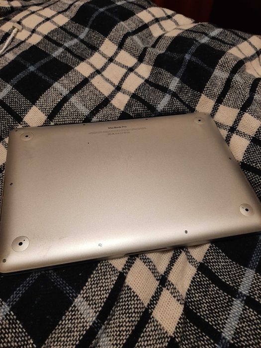 MacBook Pro 13 retina 8gb,120ssd