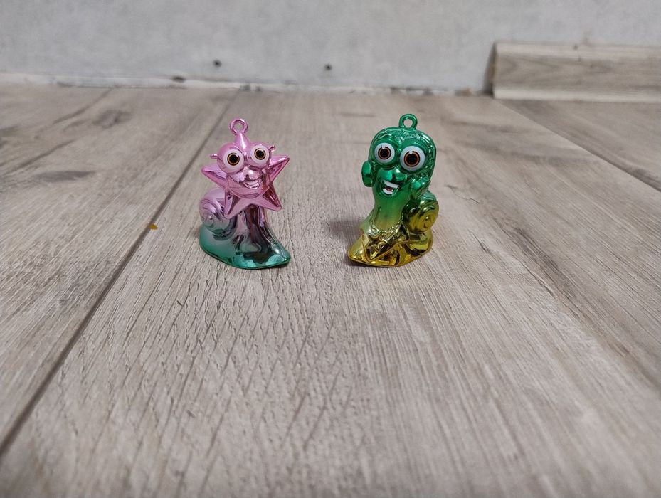 Пістолет, людина павук, Боб снейли, бейблейд, м'які іграшки