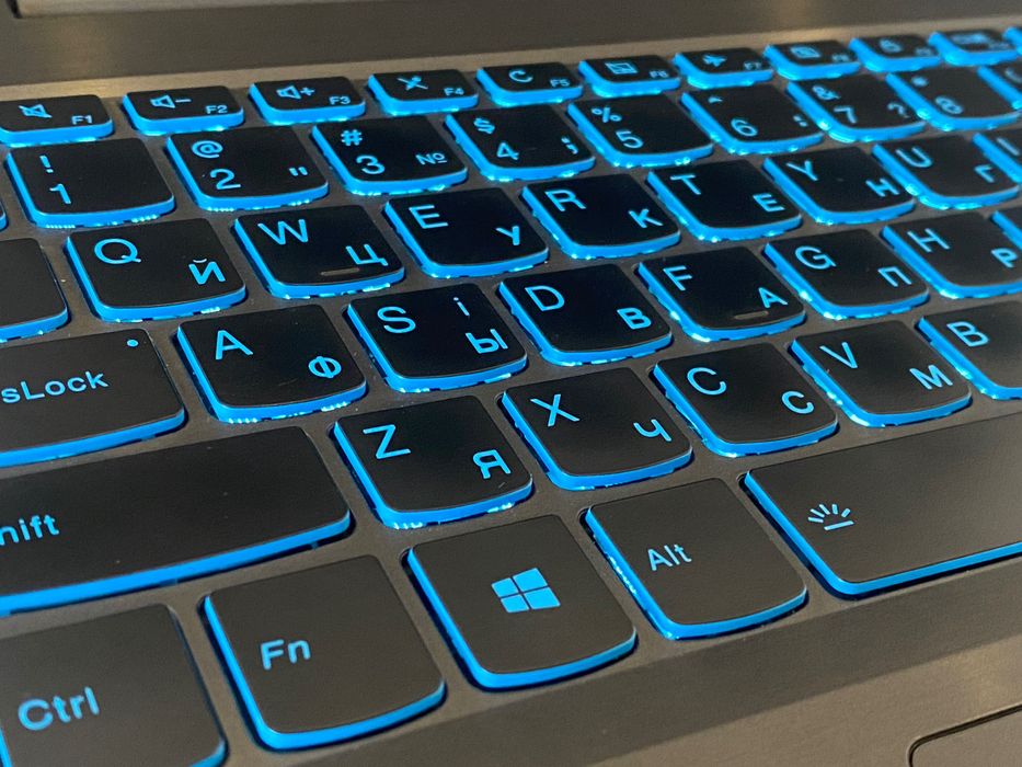Ігровий ноутбук 17 дюймів  Lenovo ideapad gaming L340 GTX 1650 игровой