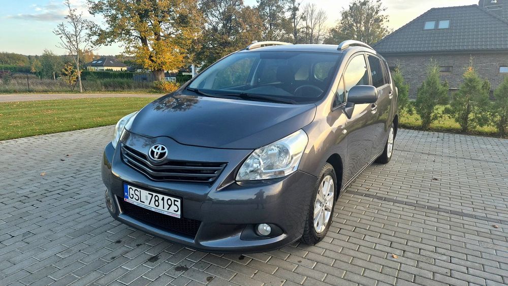 Toyota Verso Niski przebieg/ doinwestowany/ Okazja!