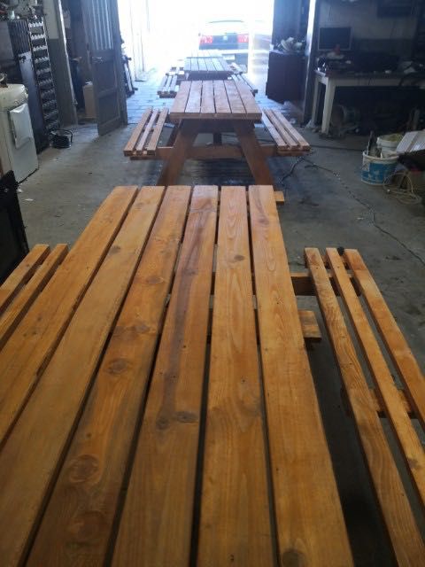 Mesas Piquenique e Bancos