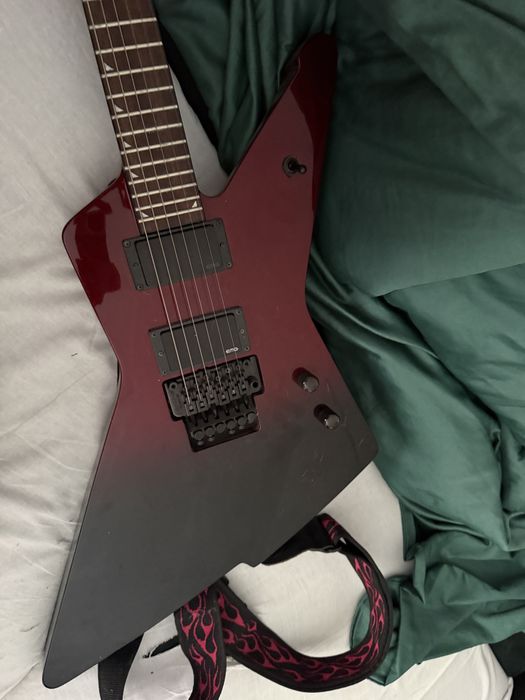 Gitara jackson demmelition