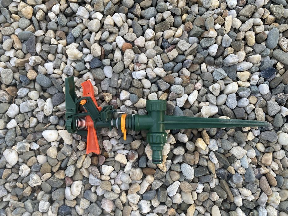 Zraszacze do wody i pistolet do weza