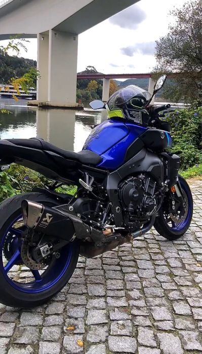 Yamaha MT10  Akrapovic (22)