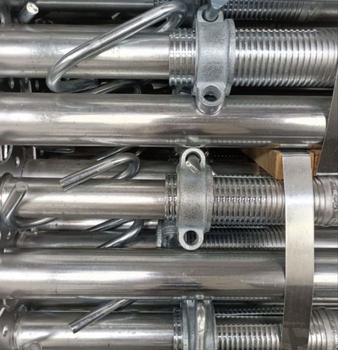 Stemple budowlane/dźwigary / sklejka szalunkowa