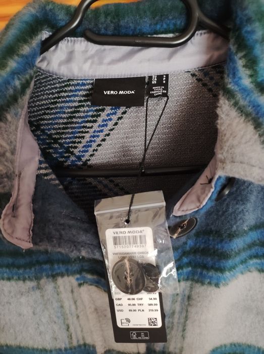 Nowy bezrękawnik Vero moda z metkami