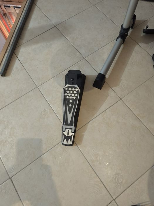 Bateria eletrónica Millenium