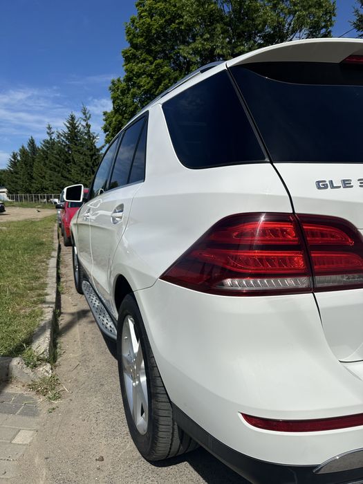 Mersedes gle 2016 рік, 2017 модельний ряд