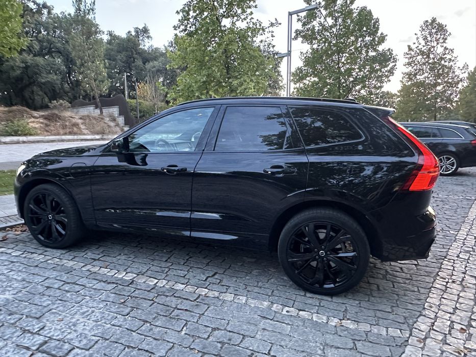 Volvo XC60 T6 PHEV Black Edition AWD 350cv – Venda ou Cedência de Renting (731€/mês)