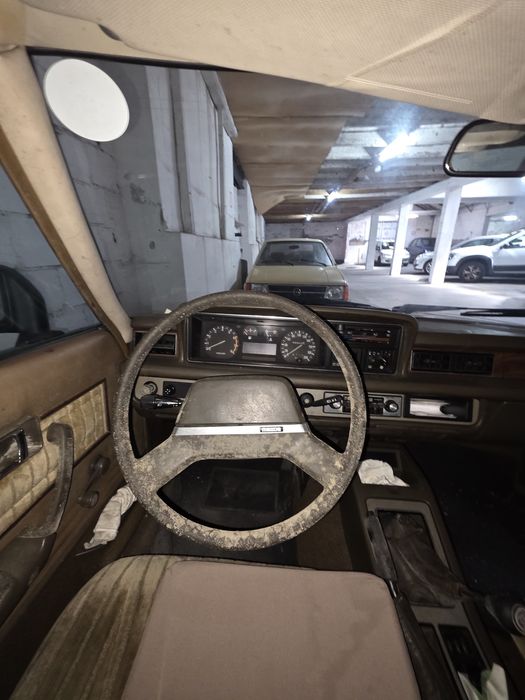 Vendo Mazda 929L (Clássico)