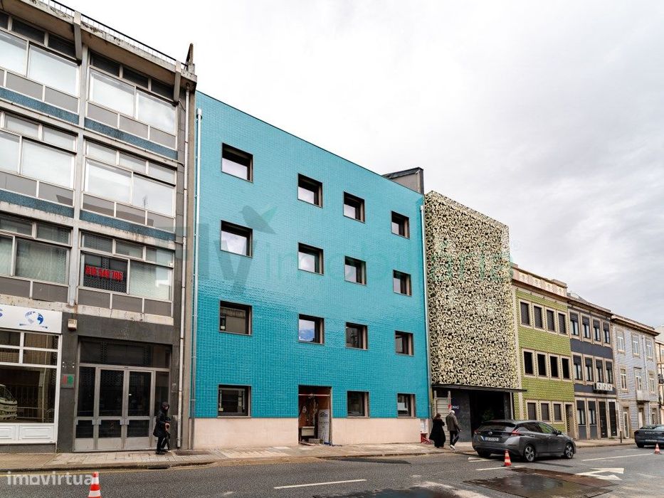 Apartamento T2 - Rés do Chão a 3 minutos a pé do Marquês no Porto