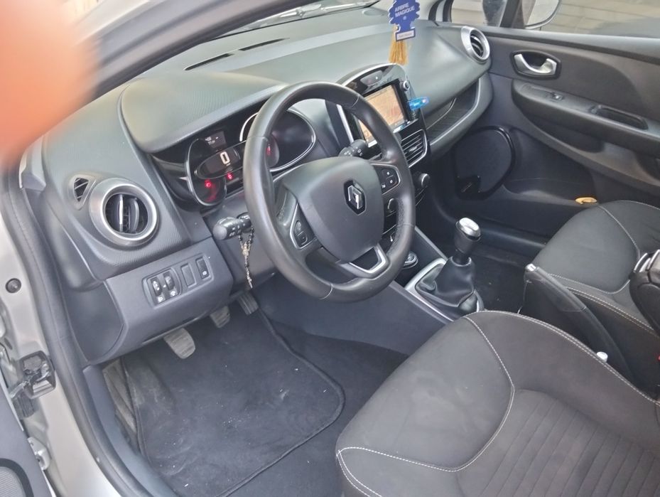 Renault Clio 1.5 limited
