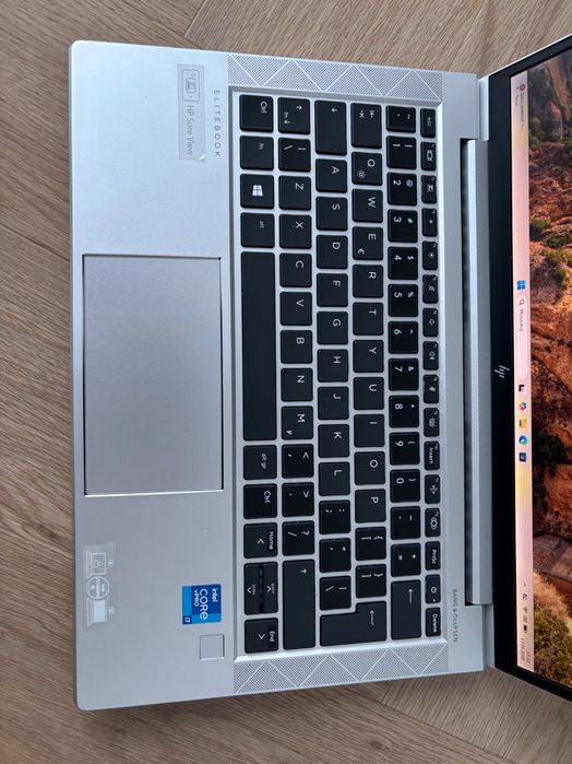 Laptop HP EliteBook 830 G8 i7-1185G7 16/ 512GB SSD 13,3" Bang Olufsen