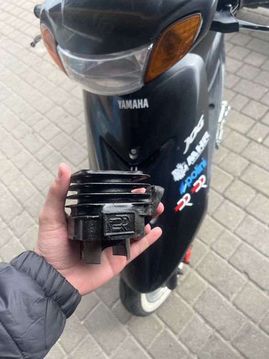 Обімін yamaha jog sa16 на невеликому конфі