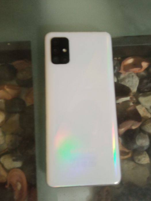 Продам Samsung galaxy A51