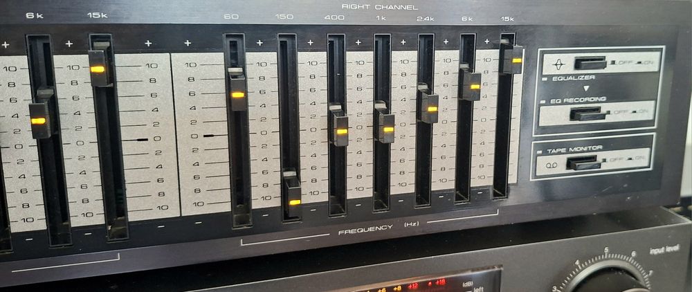 Pioneer GR-560 equalizer