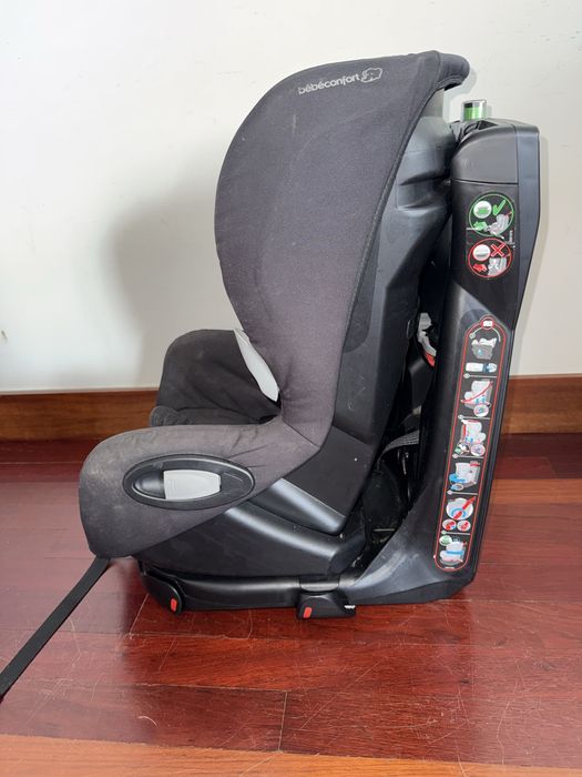 Bébé Confort Cadeira Auto Axiss 1 Triangle Black