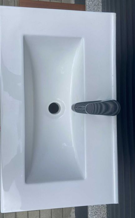 Armário para lavatório NOVO!