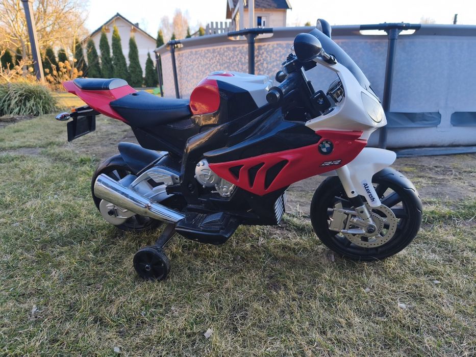 Motorek BMW elektryczny