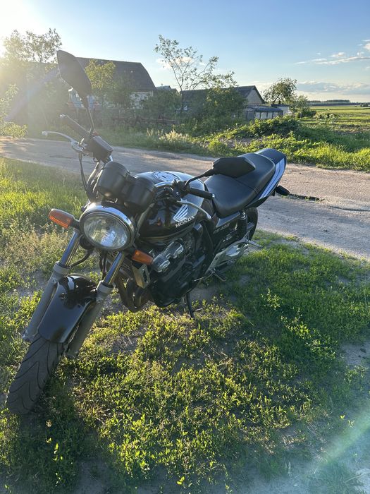 Honda cb 400 sf 2009