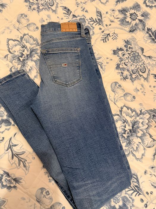 Jeasny „Tommy Hilfiger”