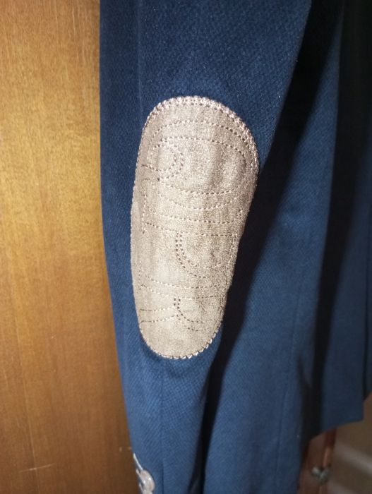 Продам костюм классика