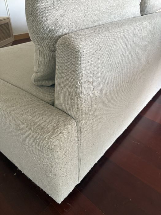 Sofá FRIHETEN cor beje (com cama e arrumaçao)