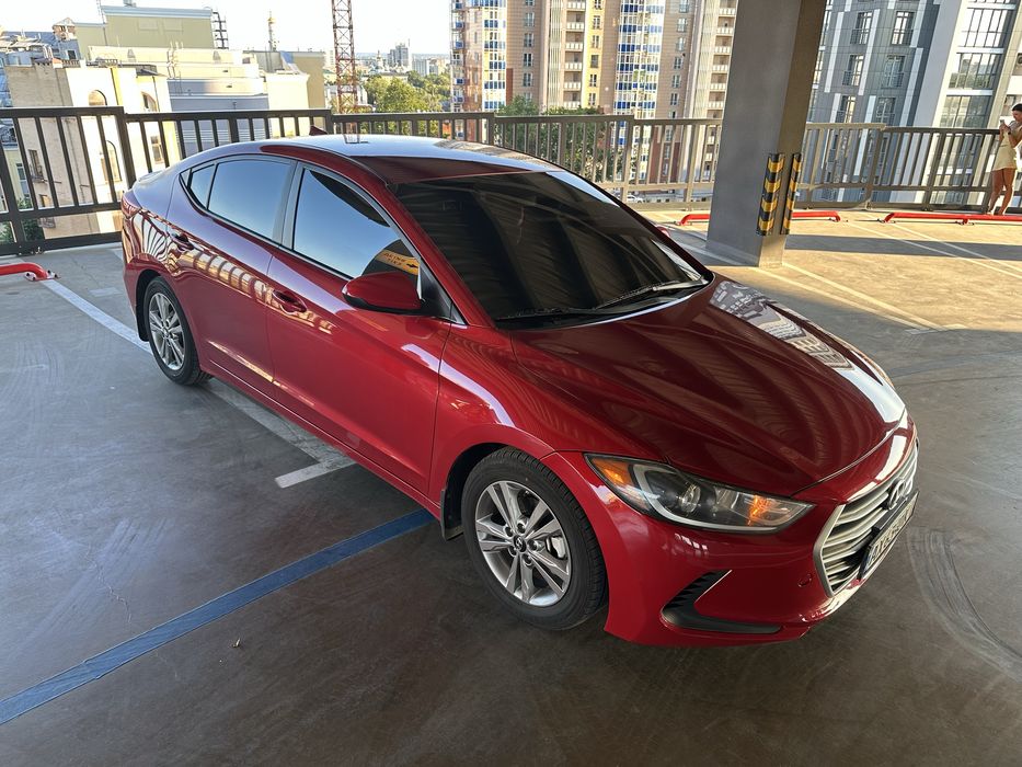 Hyundai Elantra 2.0 газ/бензин