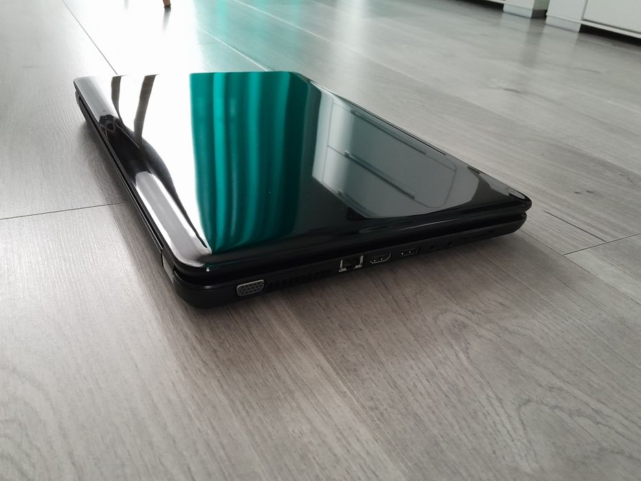 Laptop HP 2000. Idealny stan.Wysyłka