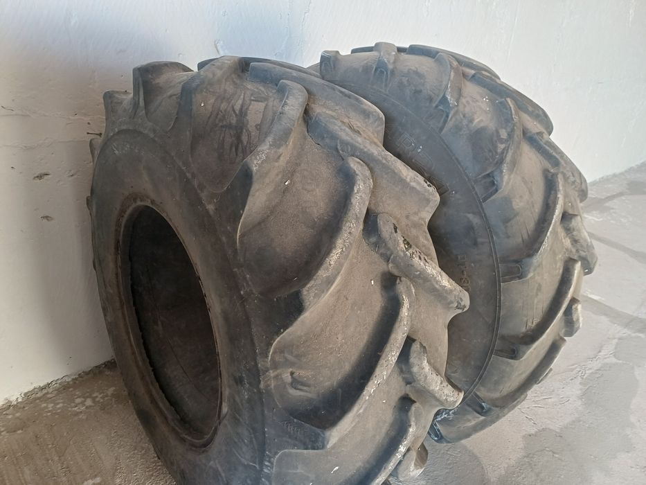 Шина на комбайн 18.4 - 24
