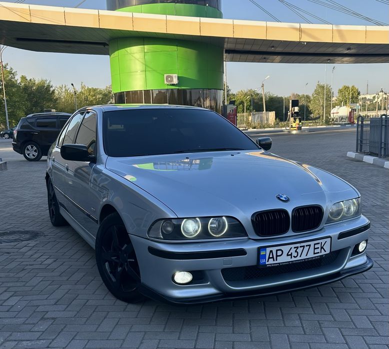 Продам BMW e39 535i