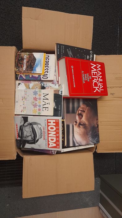 Vendo livros  em muito bom estado